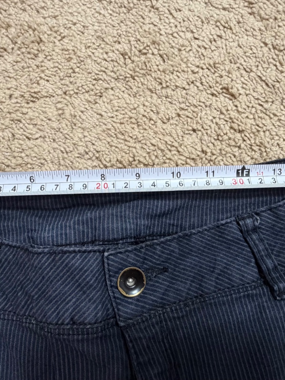Jeans - Picture 5 of 7